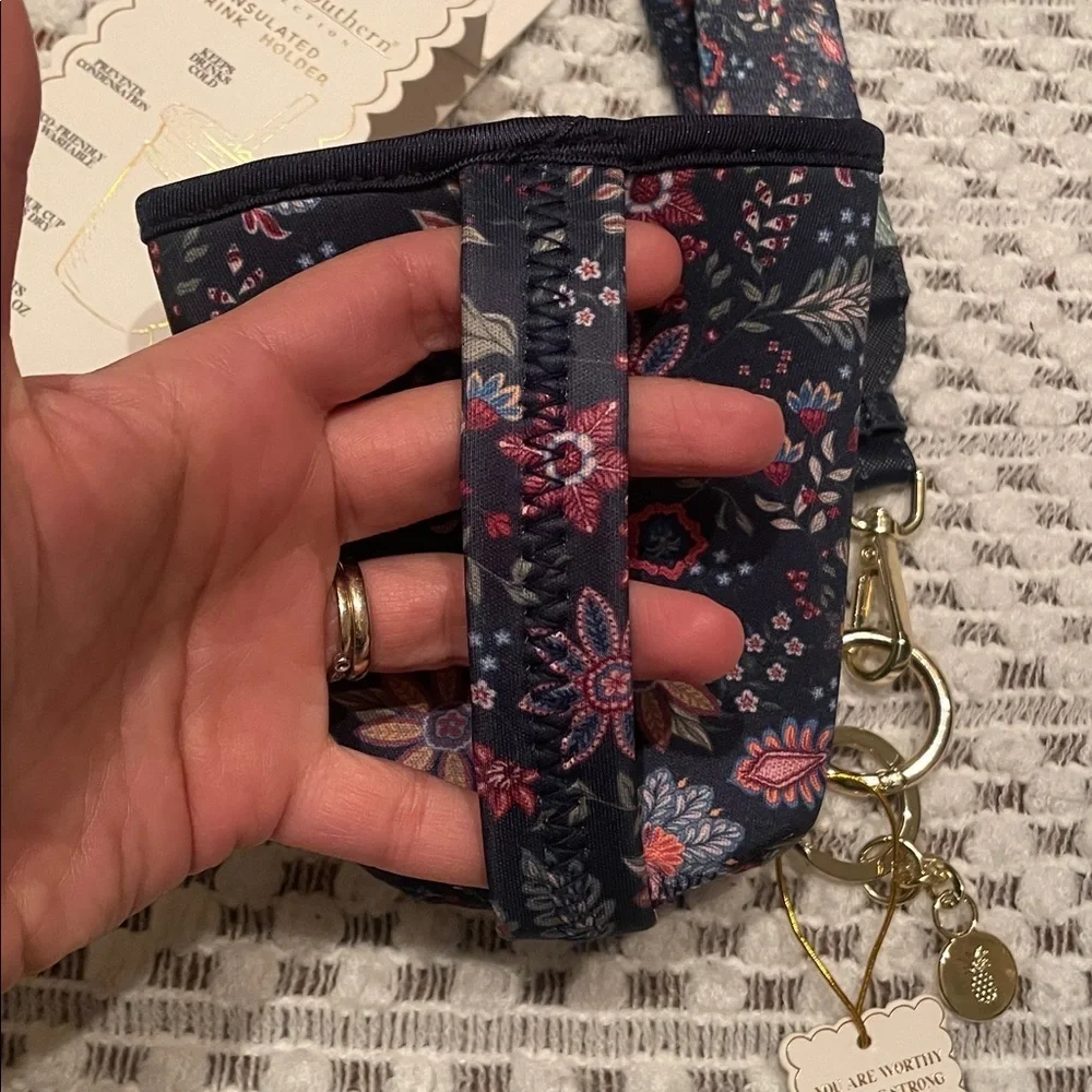 NWT Simply Southern Floral Keychain and Insulated Drink Holder Set - Navy